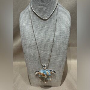Silver Necklace w/Turtle Pendant 32”
